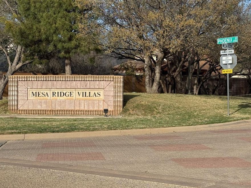 Mesa Ridge Villa, Gated Subdivision. The last phase has just opened & lots will go fast. Mostly zero lots, but not all. Call today! Choice Gated Community.