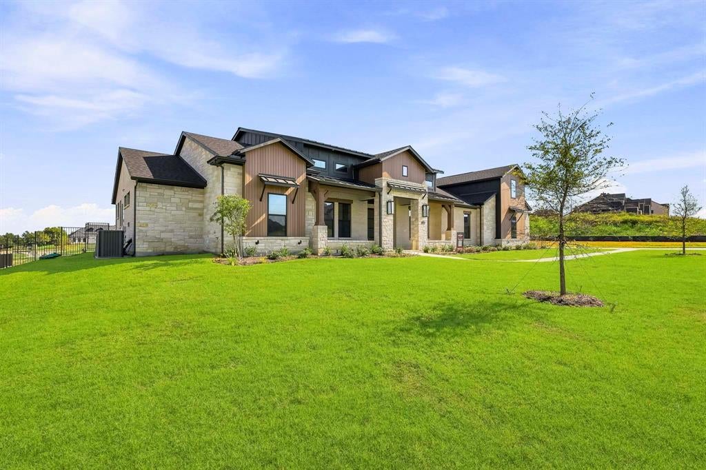 3810 Pandora Drive