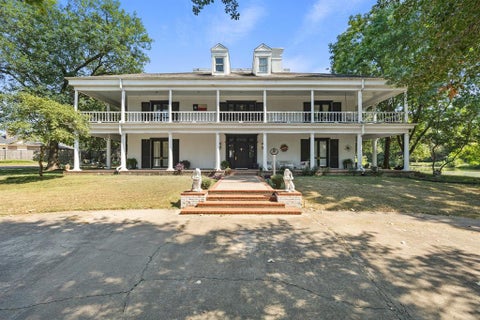 Photo of 105 Long Branch Drive, Greenville, TX 75402 (MLS # 21355802)