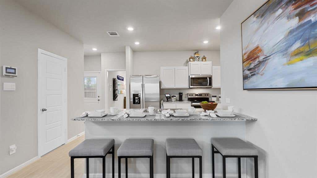 Photo of 3028 MAPLE ORCHARD Lane, Fort Worth, TX 76140 (MLS # 21317051)