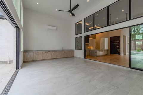 Tiny photo for 11314 Hillcrest Road, Dallas, TX 75230 (MLS # 21174032)