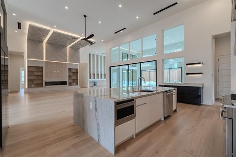 Tiny photo for 11314 Hillcrest Road, Dallas, TX 75230 (MLS # 21174032)