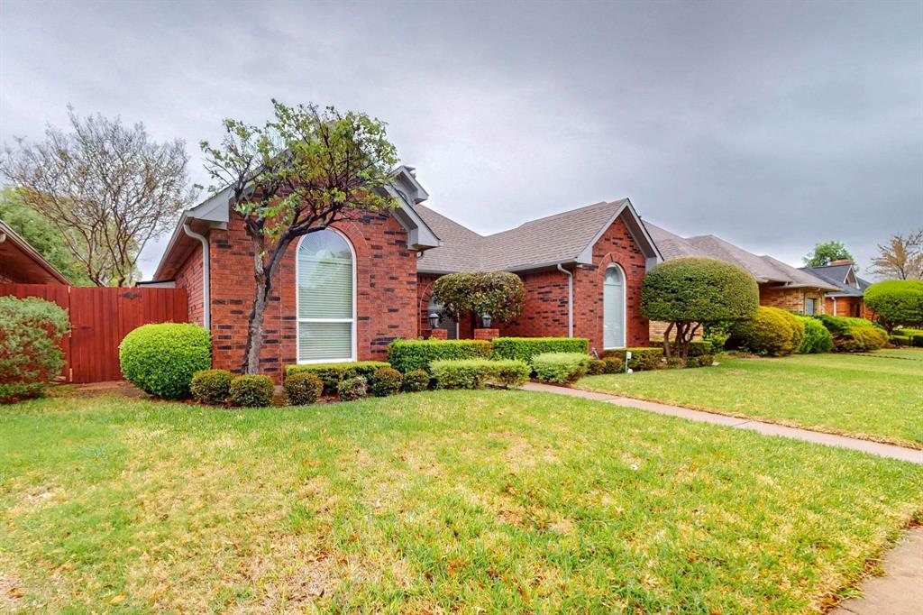 2725 Big Oaks Drive
