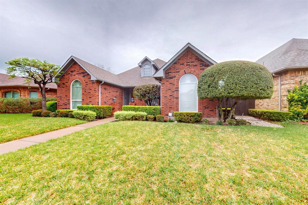 2725 Big Oaks Drive