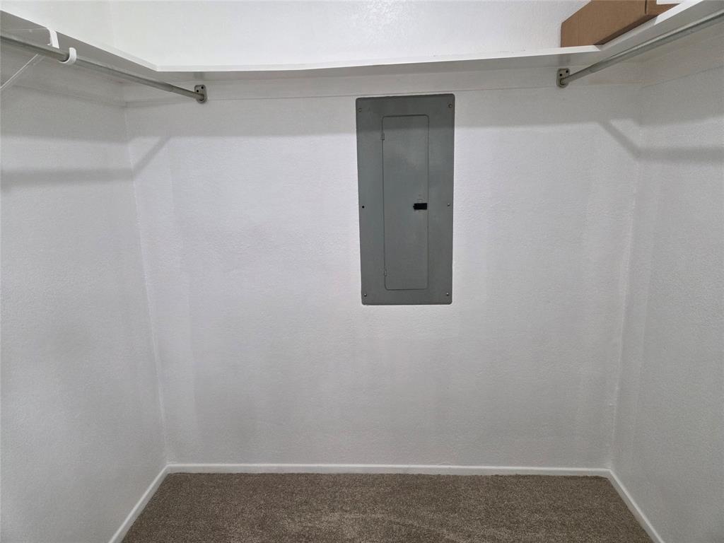 Crawford Addn, Block 3, Lot 4 and Part of Lots 5&6 - Residential