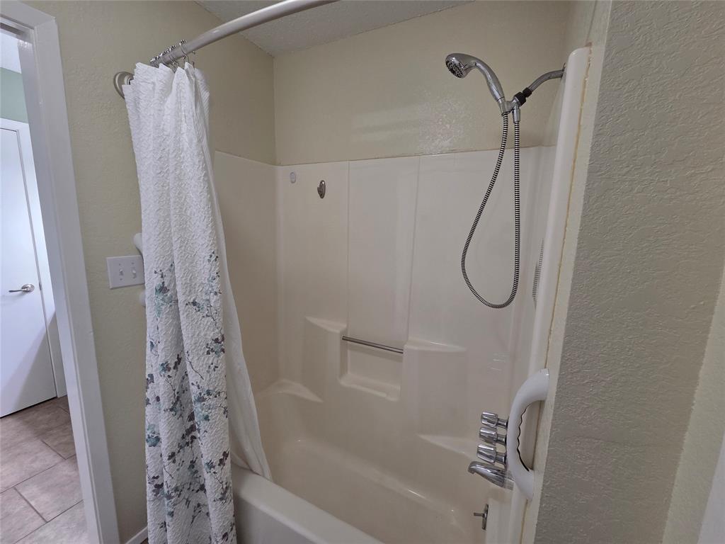 Crawford Addn, Block 3, Lot 4 and Part of Lots 5&6 - Residential