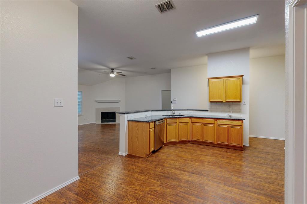 Villages Of Woodland Spgs - Residential Lease