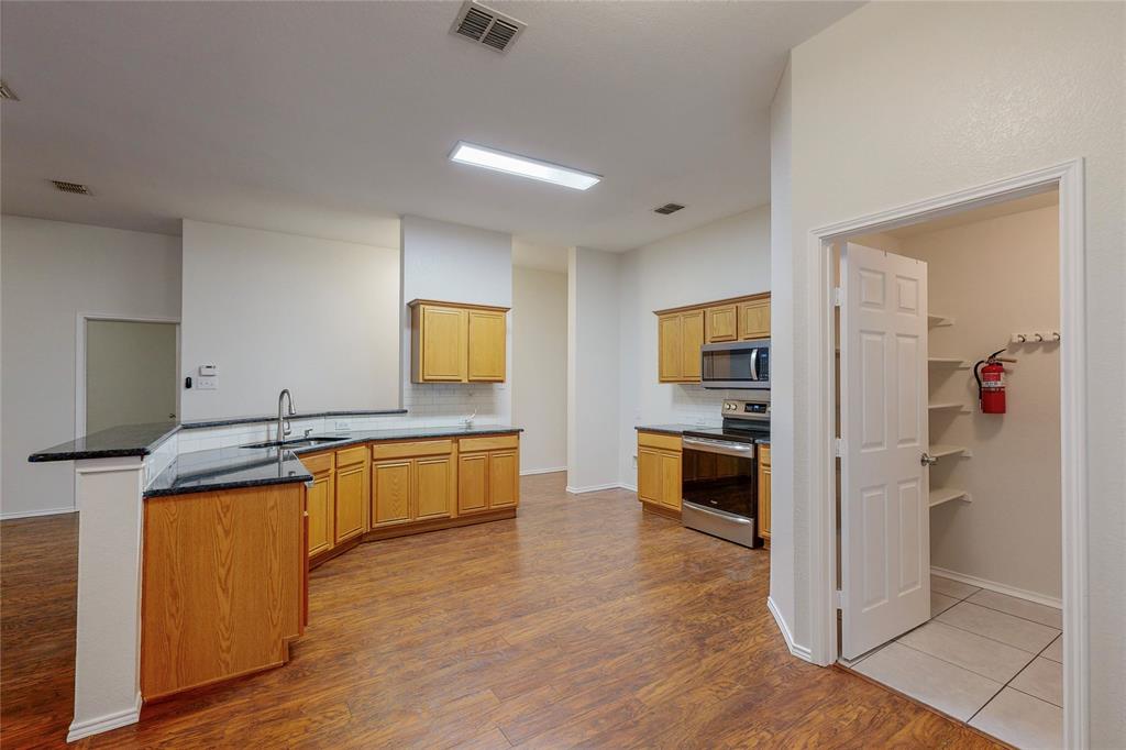 Villages Of Woodland Spgs - Residential Lease