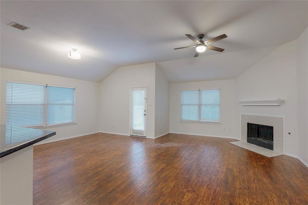 Villages Of Woodland Spgs - Residential Lease