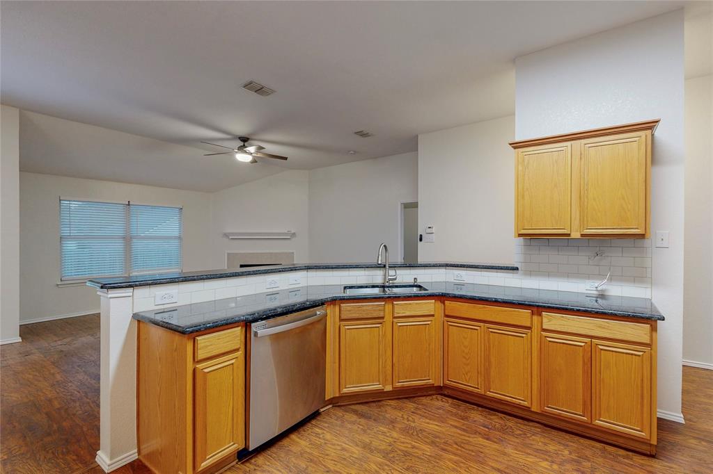 Villages Of Woodland Spgs - Residential Lease