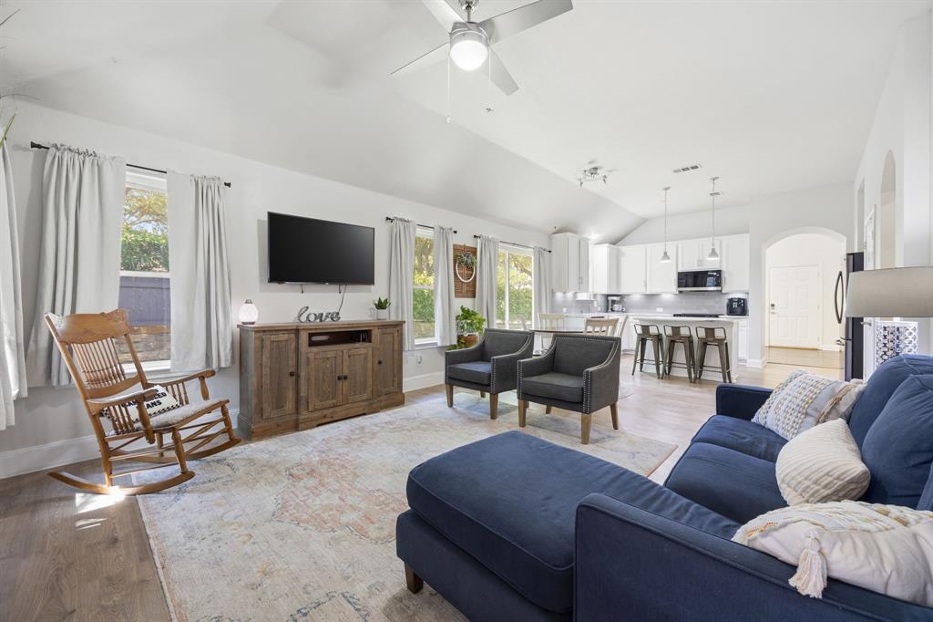 3312 Versante Drive