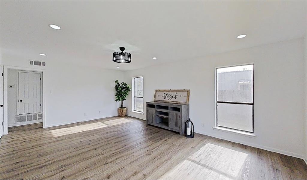 Lyons Add - Residential