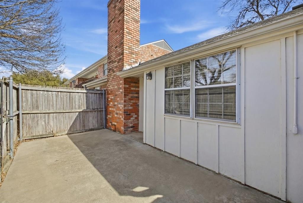 Indian Crk #2 Condo - Residential