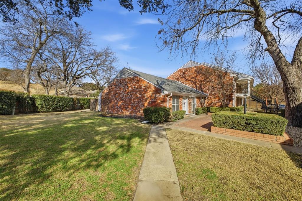 Indian Crk #2 Condo - Residential