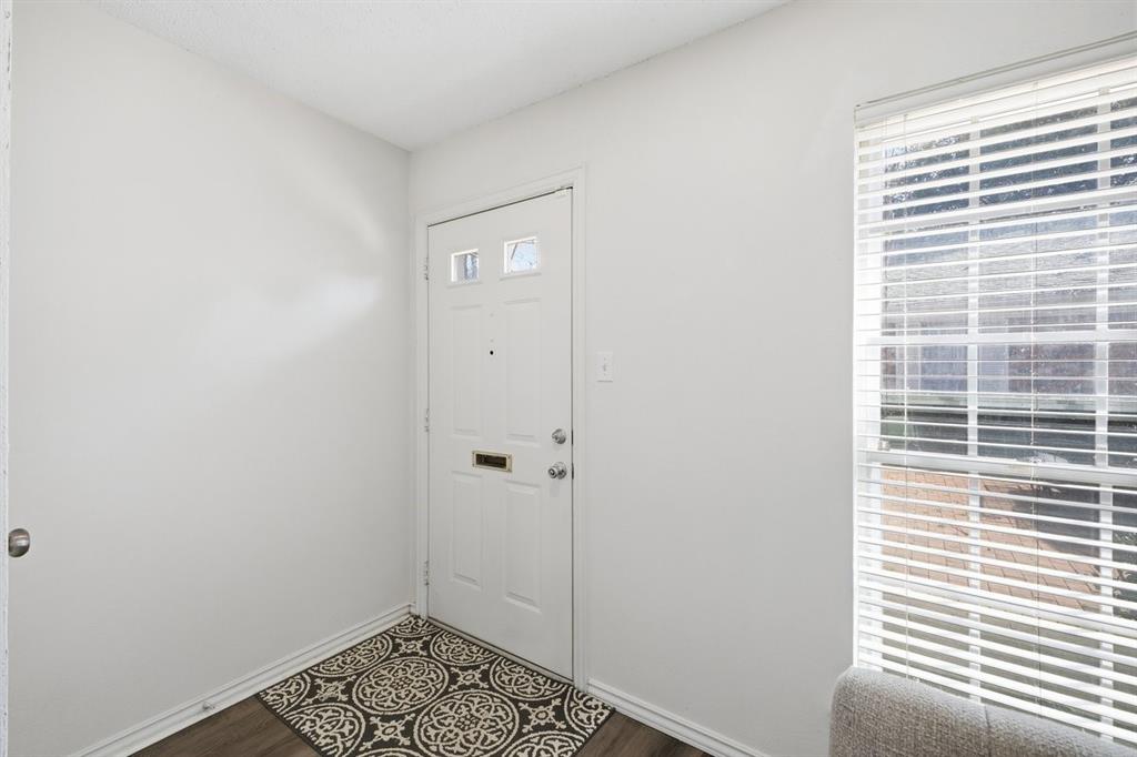 Indian Crk #2 Condo - Residential