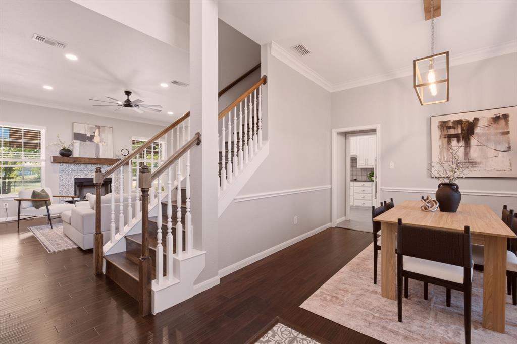 1915 Thornberry Drive