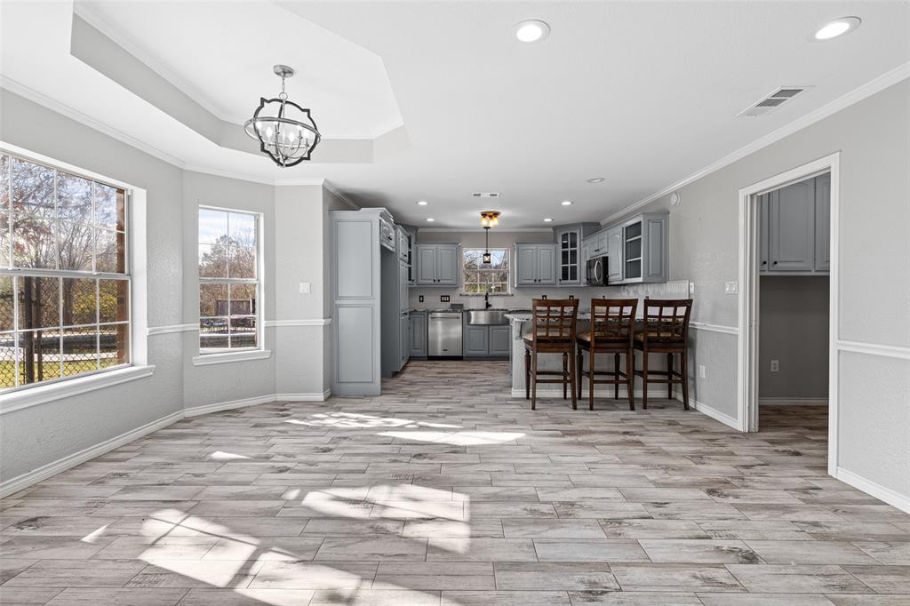 J PRADO - Residential