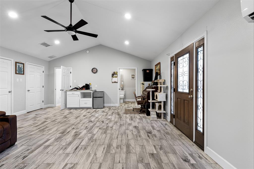 J PRADO - Residential