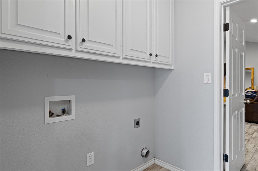 J PRADO - Residential