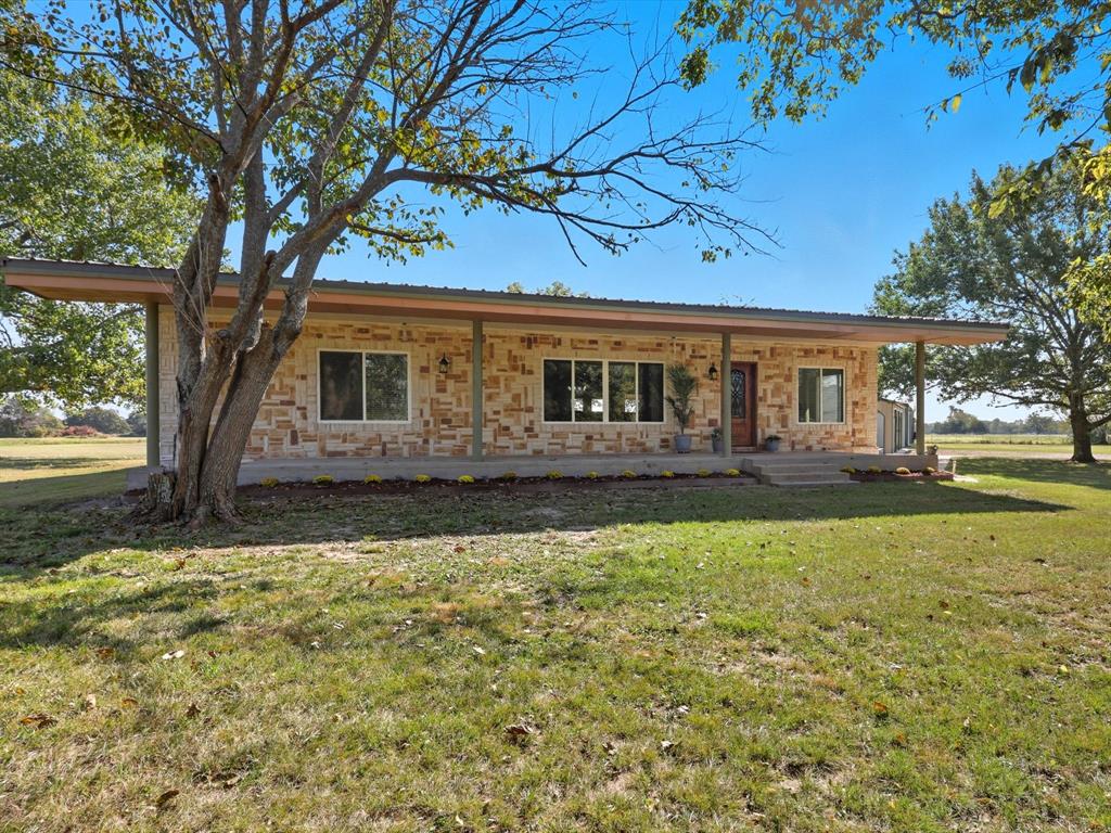 7152 County Road 276