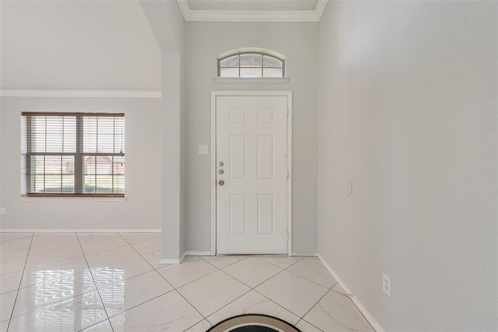 4247 Fall Creek Drive