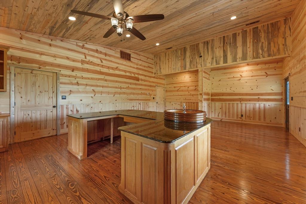 7101 County Road 1037