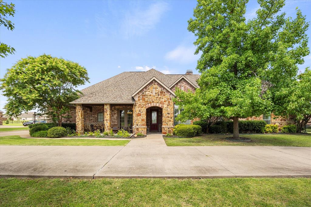 18077 Grandview Drive