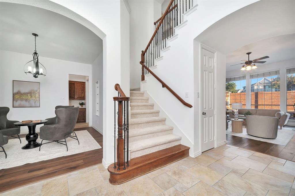 9328 Old Veranda Road