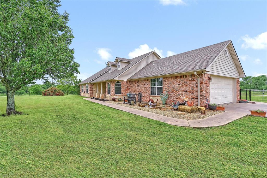 10142 W FM 1753