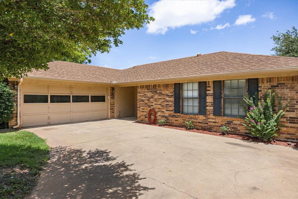 706 Tahiti Drive