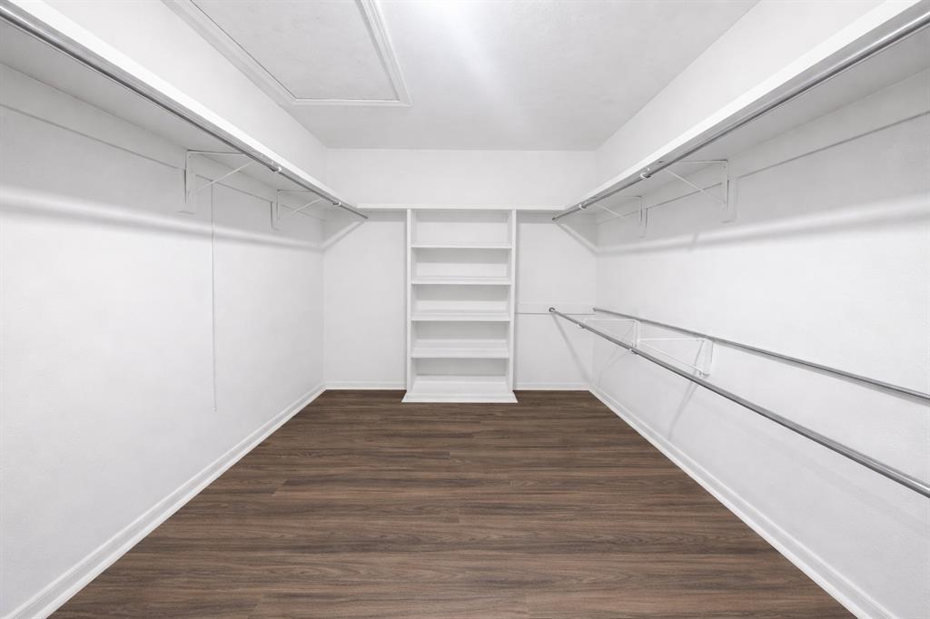 High Hollows Condo - Residential