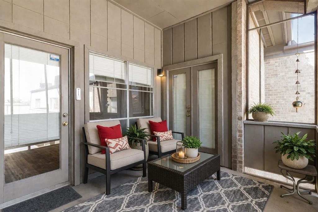 High Hollows Condo - Residential