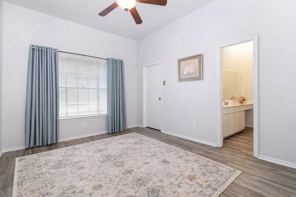 High Hollows Condo - Residential