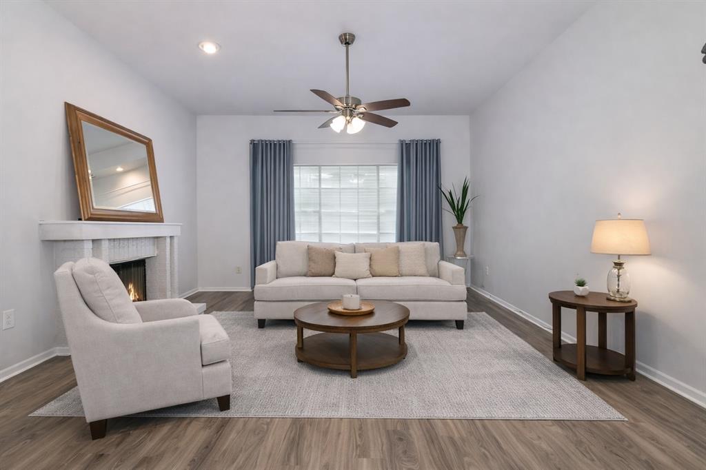 High Hollows Condo - Residential