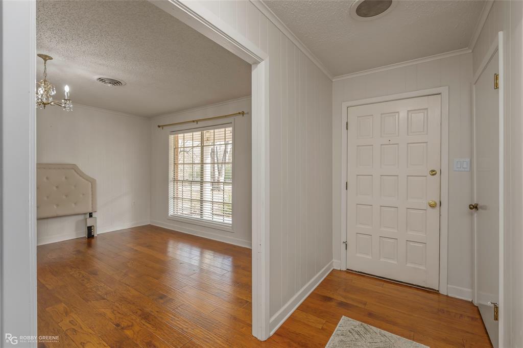 Doyline Of - Residential