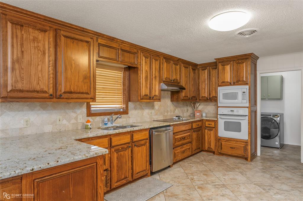 Doyline Of - Residential