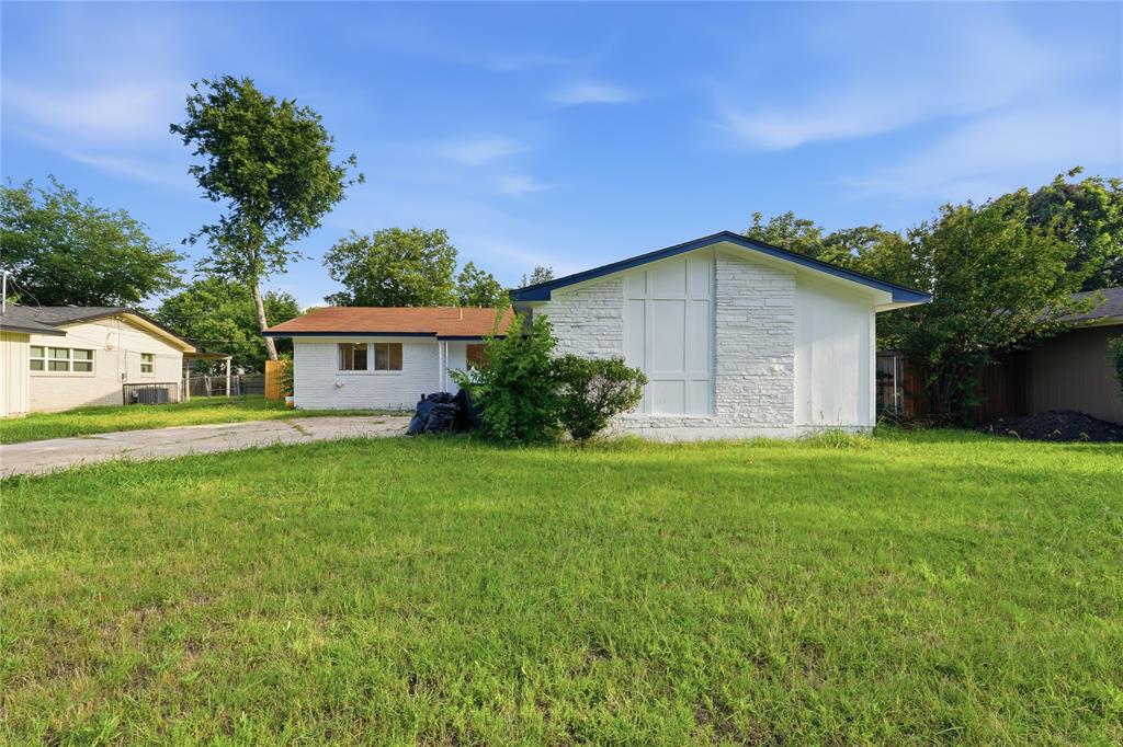 4649 South Drive W