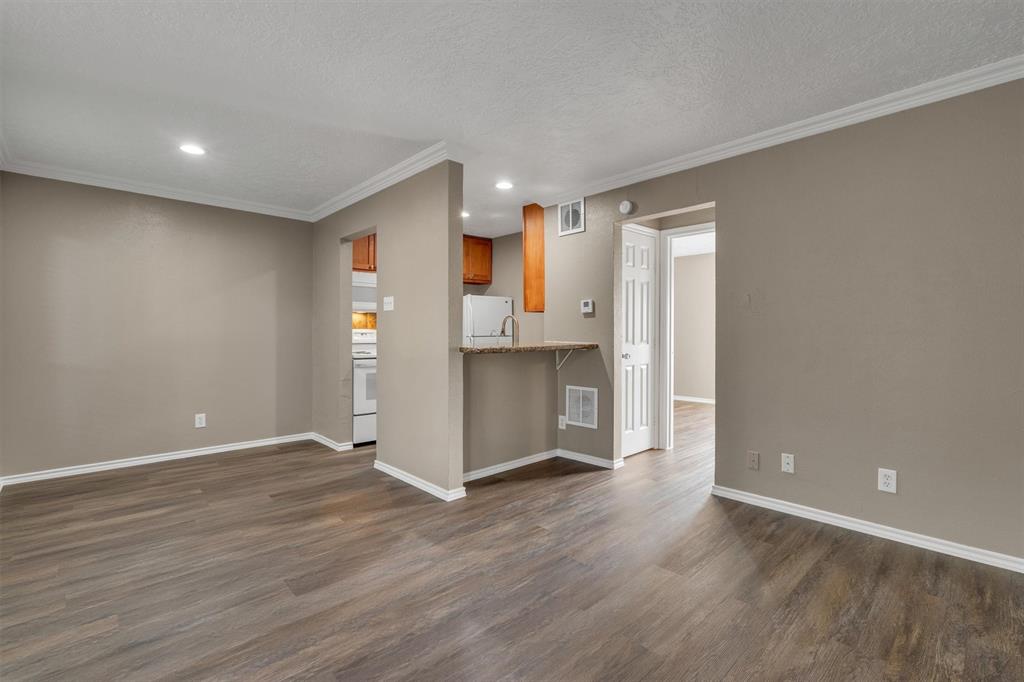 Richmond Square Condo - Residential Lease