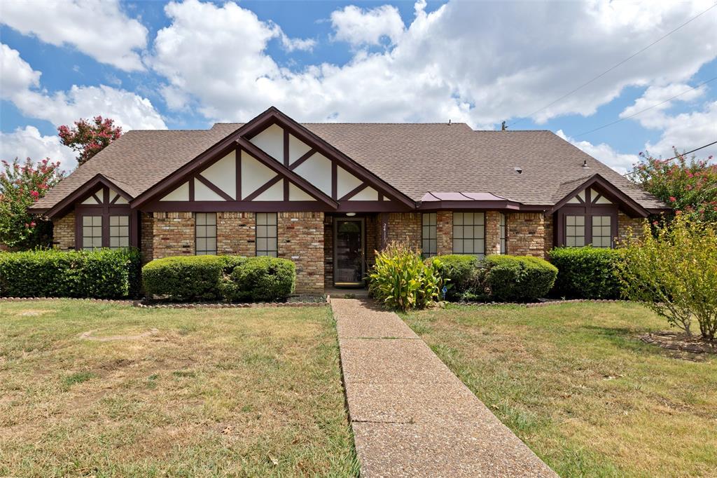 2411 Briarcliff Drive