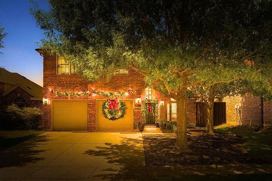 This stunning home showcases designer finishes throughout, including statement lighting, hardwood floors, and carefully curated tile work on the fireplace, kitchen and bathrooms. This spacious and inviting home in the highly sought-after Woodland Springs community within Keller ISD has 5-bedrooms and 2.5-baths. Offering 2,477 square feet of living space, this property combines comfort, style, and convenience for the modern family.
Step inside to an open-concept floor plan featuring a dedicated dining room and an upstairs game room—perfect for entertaining and everyday living. Recent renovations include fresh interior and exterior paint, NEW flooring (carpet), front door, dishwasher, oven, ceiling fans, toilets, garage door, and fresh landscape. A newer 2023 roof and gutters provide peace of mind for years to come.
The home’s bright, family-friendly layout is designed for both function and flow, with plenty of room for gathering as well as private retreats. Primary and secondary bedrooms are located on the 1st floor. Downstairs secondary bedroom could be used as a home office or flex-room. 3 secondary bedrooms, bathroom and game room located on the 2nd floor. The rooms are generously sized and feature spacious closets.
Located in a vibrant neighborhood with access to top-rated schools, restaurants, churches and grocery stores. The community features include pools, playgrounds, walking paths, a scenic pond, tennis and basketball courts. This home is truly a gem and move-in ready!