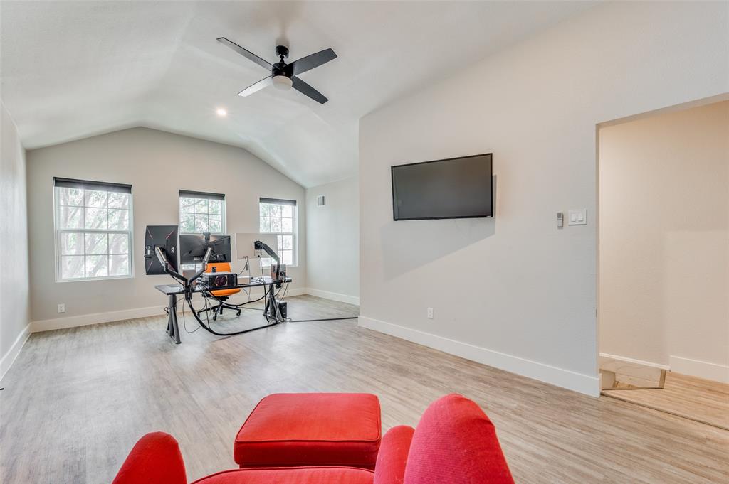 Crestpark Club Estates - Residential