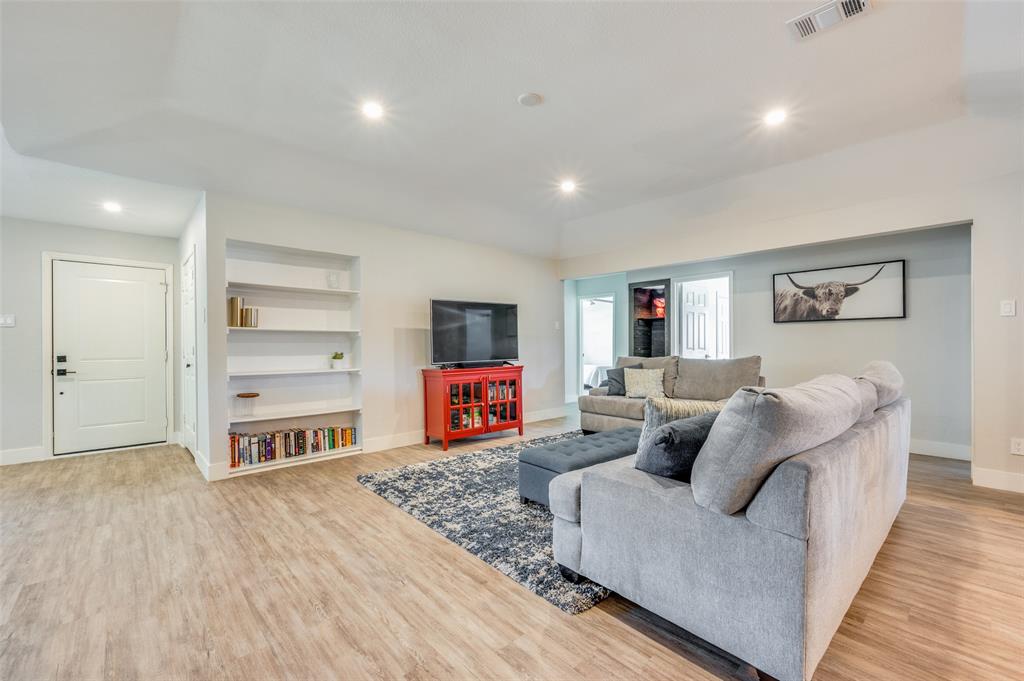 Crestpark Club Estates - Residential