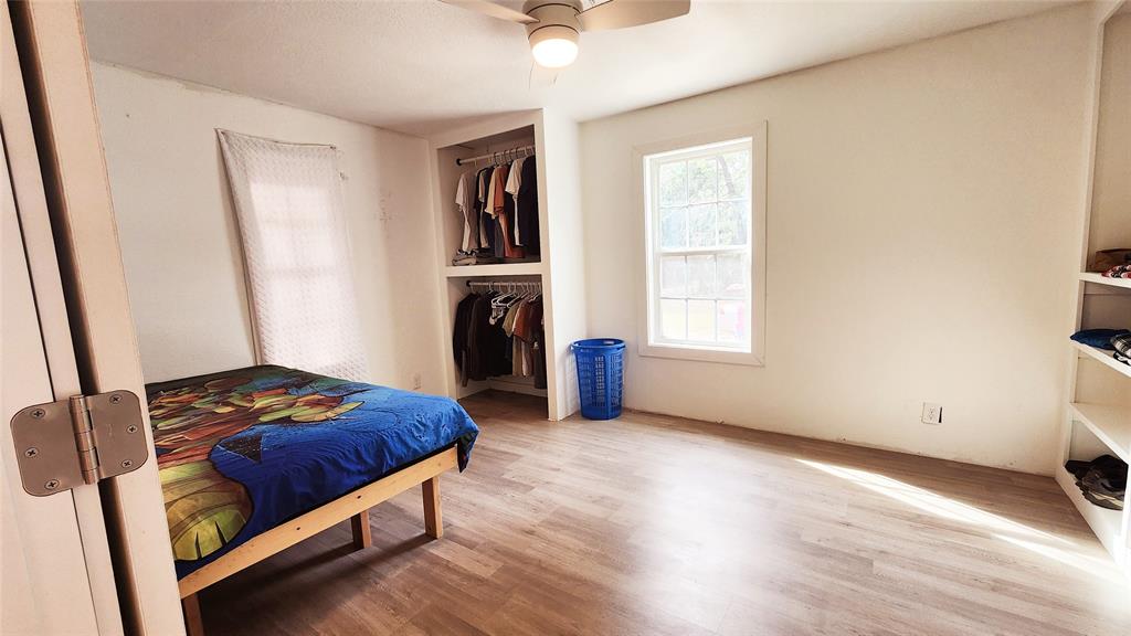 Club Lake Estate - Residential