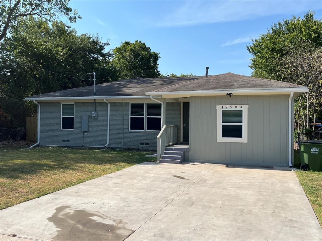 12904 Mitchell Drive