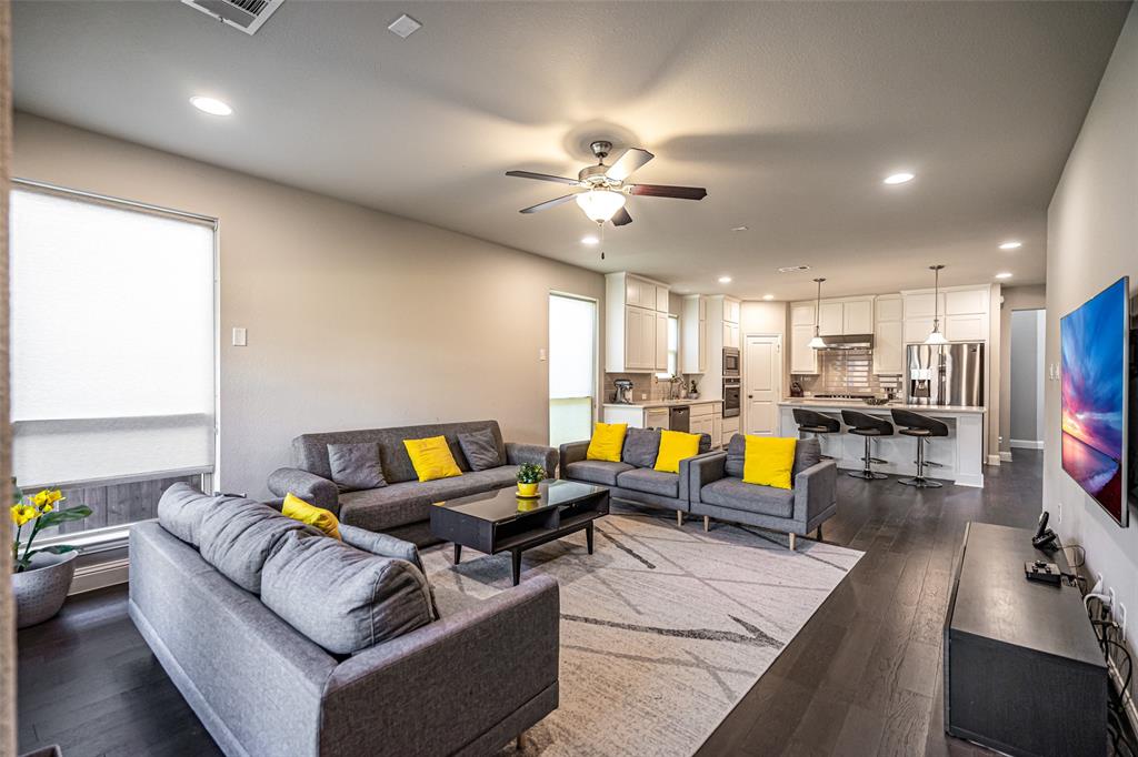 Castle Hills - Ph - Residential Lease