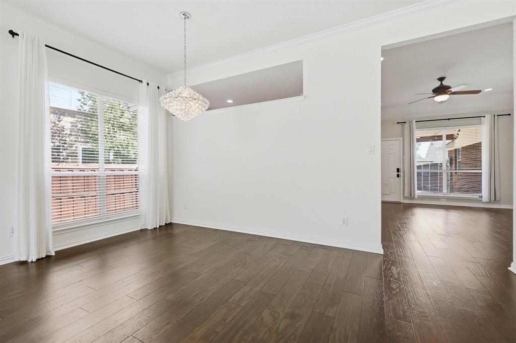 2112 Greenview Drive