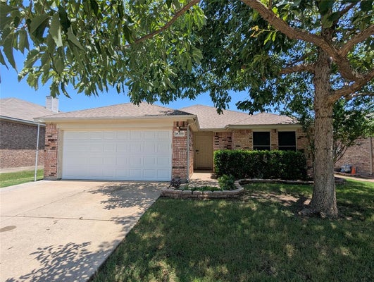 14300 POLO RANCH ST, HASLET, TX 76052 - Image f35ecb7f23febe2f077dd81ba050f643/1846082842