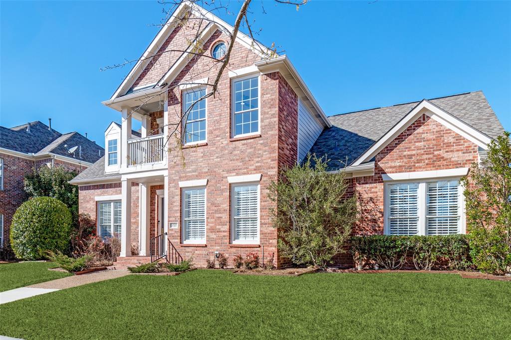 1727 E Branch Hollow Drive