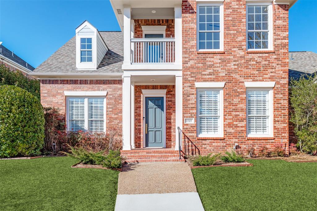 1727 E Branch Hollow Drive