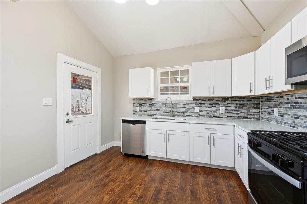 Second Ave - Residential